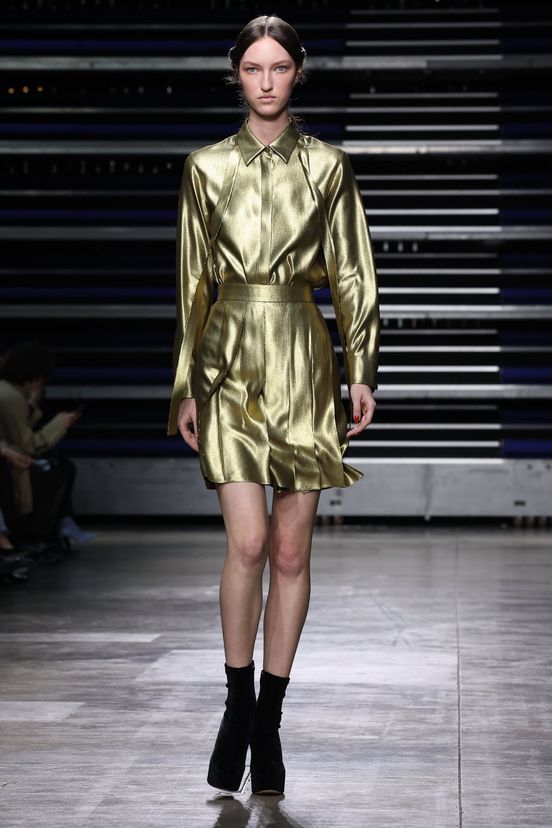 woman<br>FW23