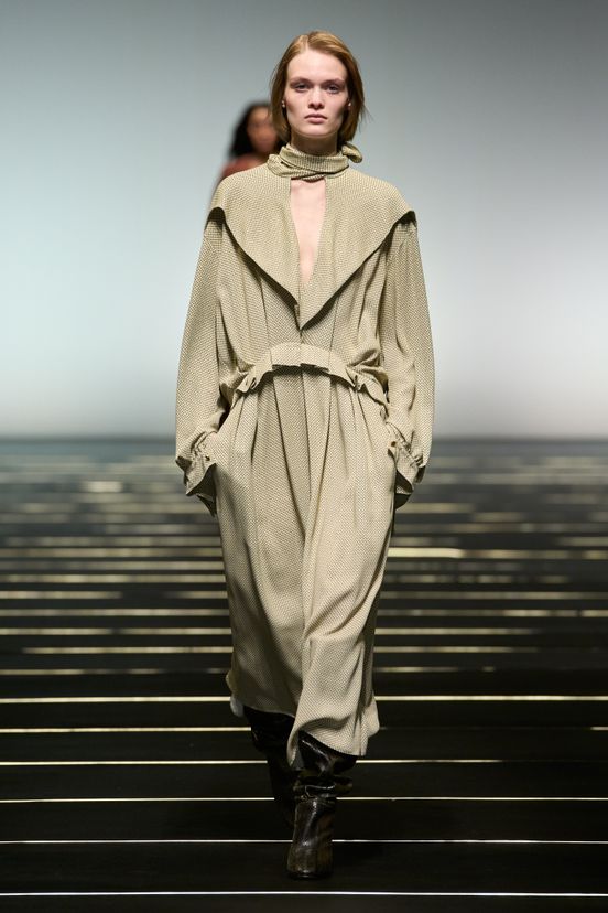 woman<br>FW26