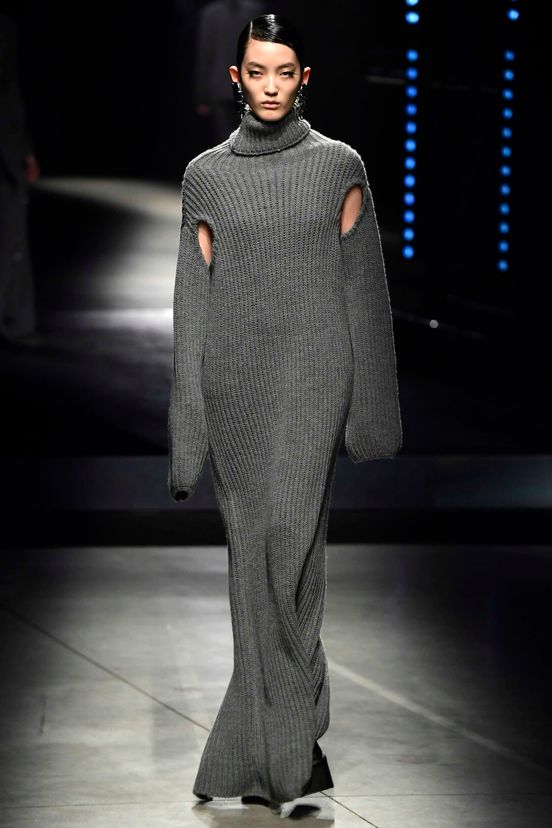 woman<br>FW23