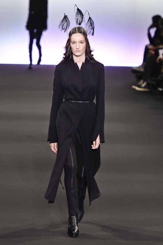 woman<br>FW20