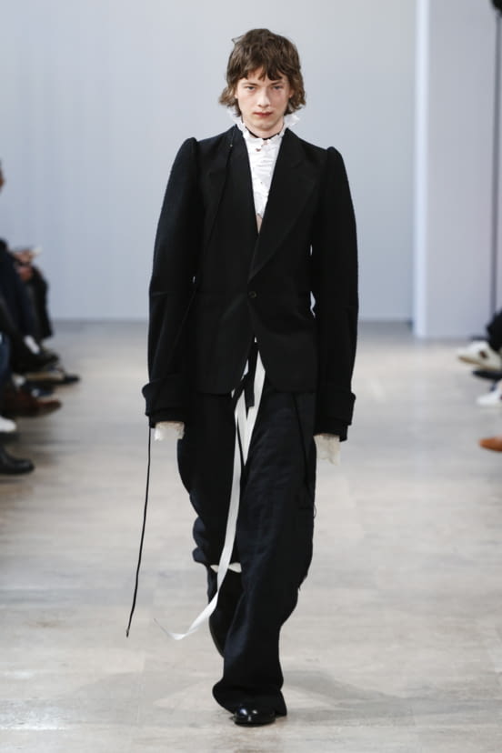 man<br>F/W 17