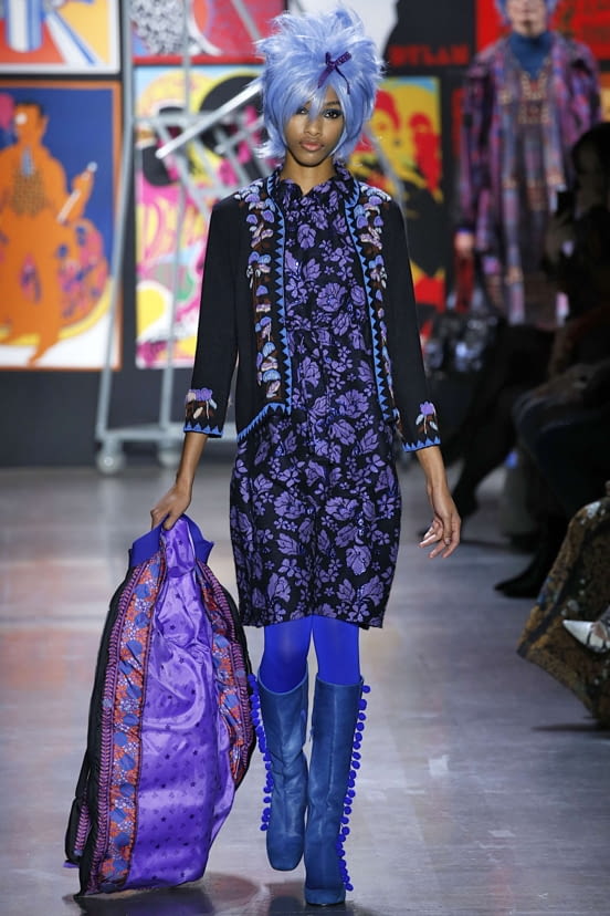 woman<br>FW19