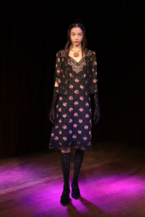 woman<br>FW23
