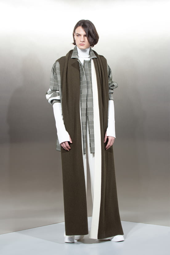 woman<br>FW21