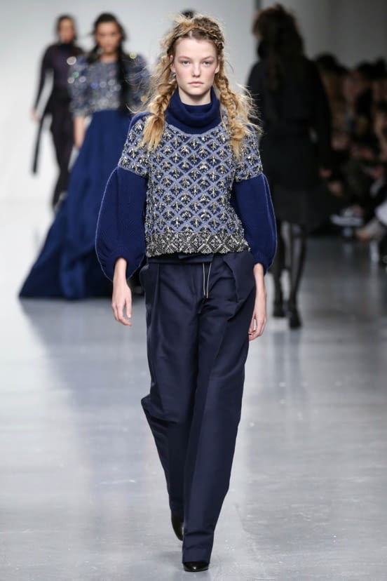 woman<br>F/W 17