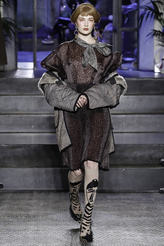 woman<br>FW19