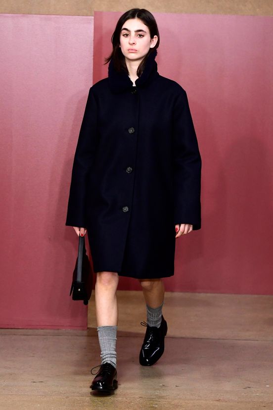 woman<br>FW23