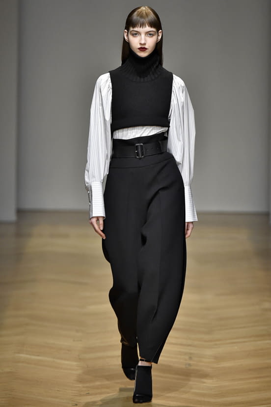 woman<br>F/W 17