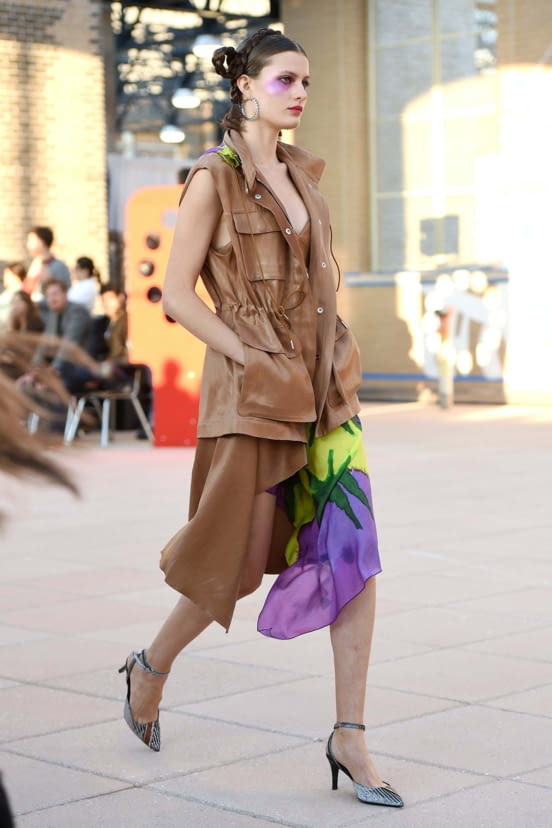 woman<br>SS18
