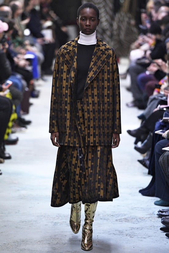 woman<br>F/W 18