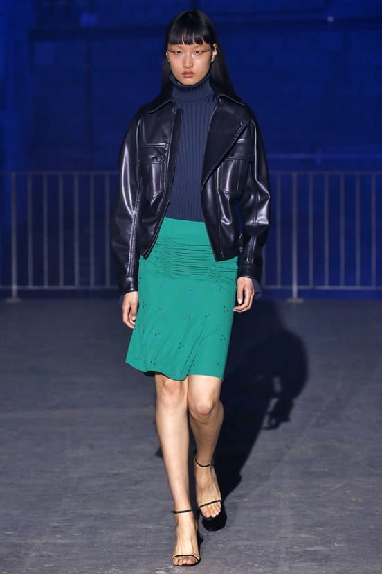woman<br>FW19