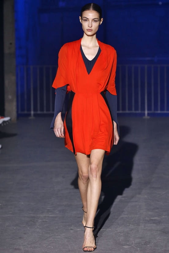 woman<br>FW19