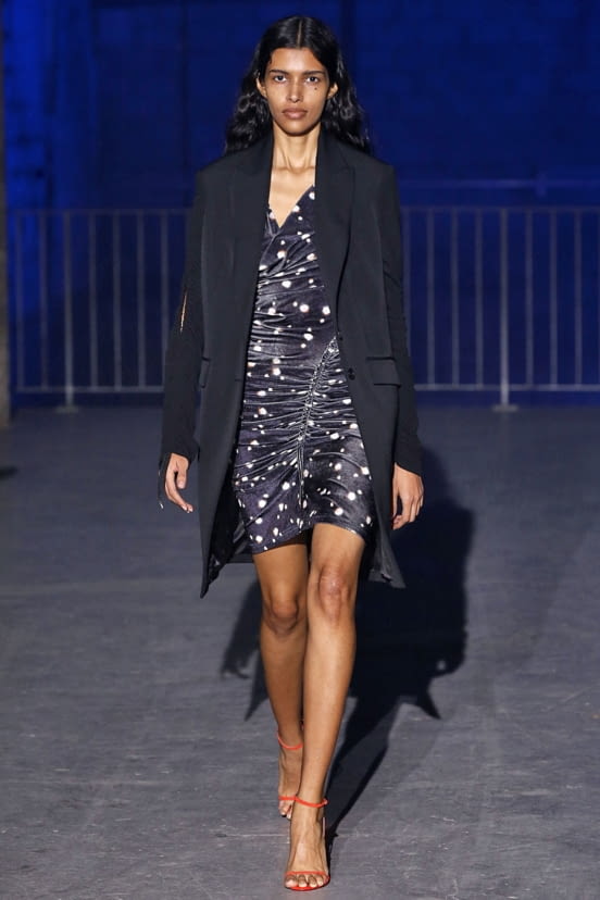 woman<br>FW19