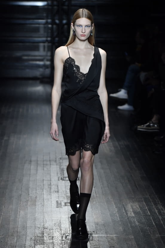 woman<br>FW20