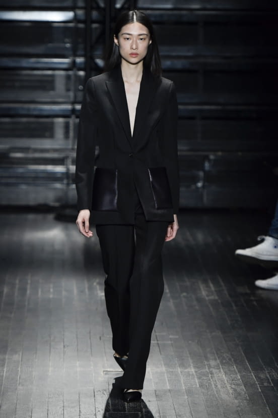 woman<br>FW20