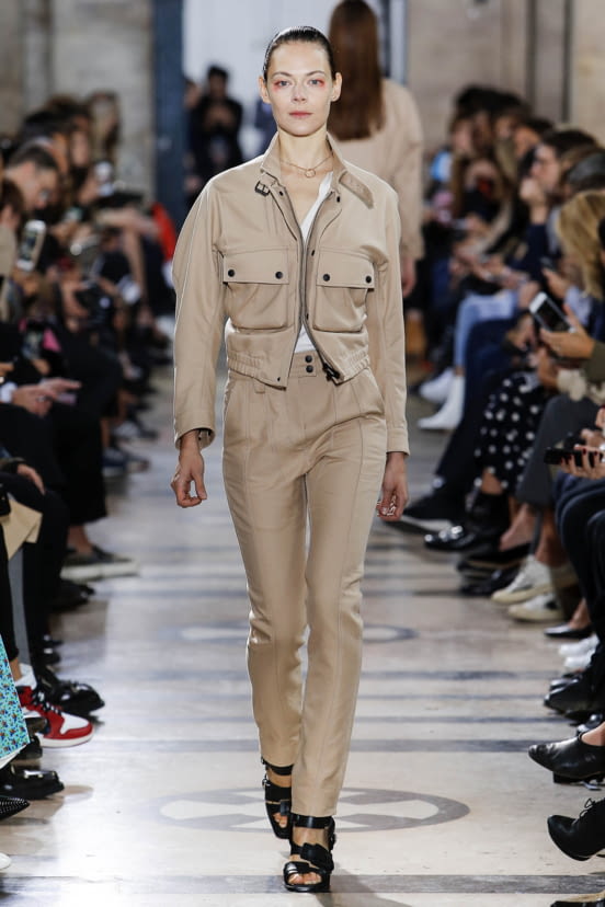 woman<br>SS18