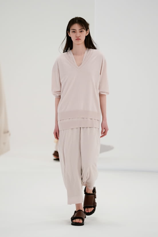 woman<br>FW21