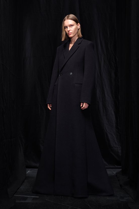 woman<br>FW25