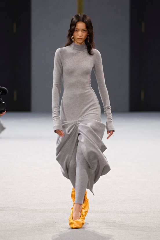 woman<br>FW25