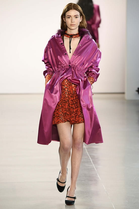 woman<br>FW18