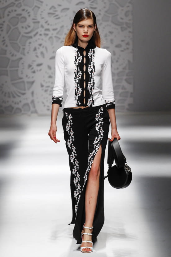 woman<br>S/S 18