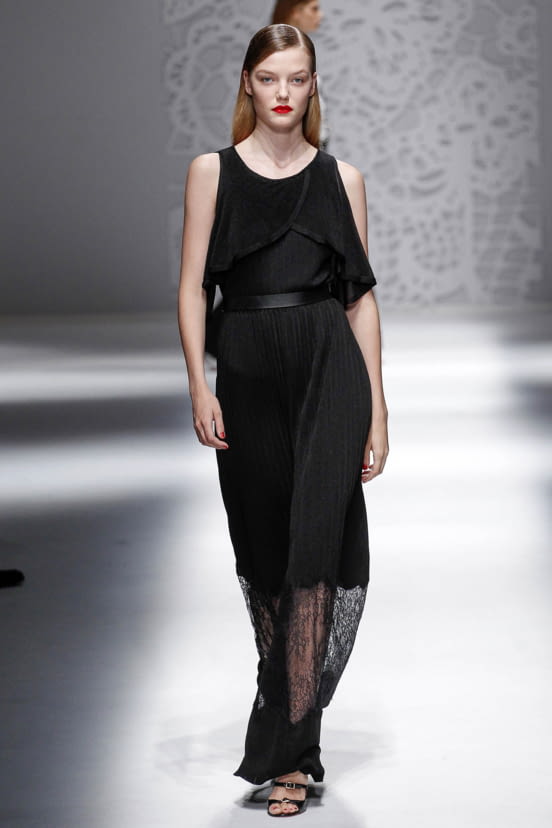 woman<br>S/S 18