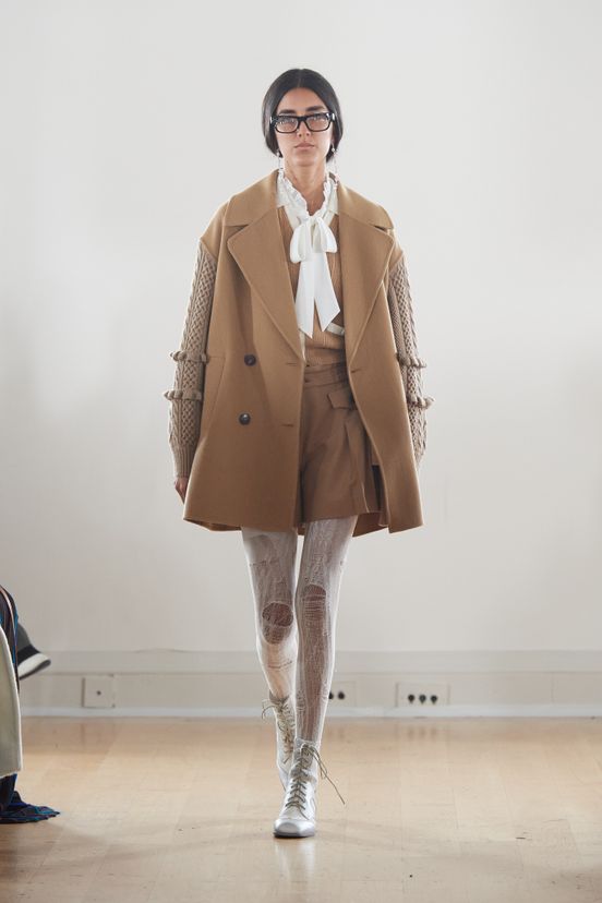 woman<br>FW24