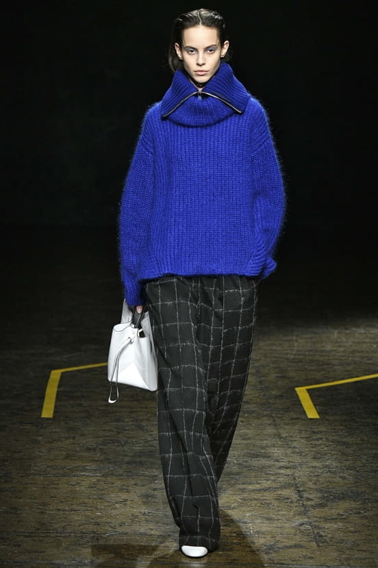 woman<br>F/W 18