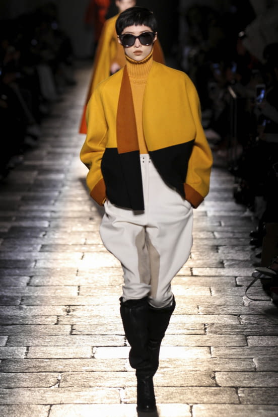 woman<br>F/W 17