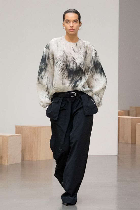 woman<br>FW25