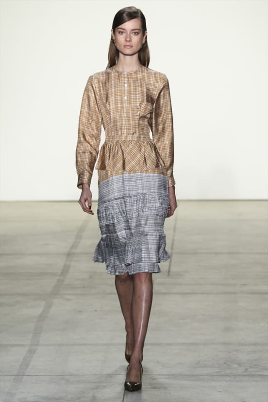 woman<br>F/W 17