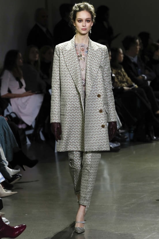 woman<br>F/W 18