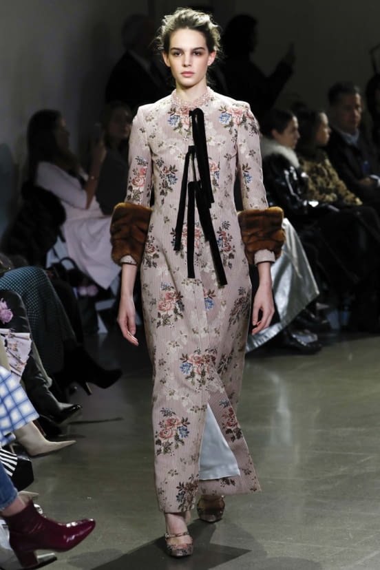 woman<br>F/W 18