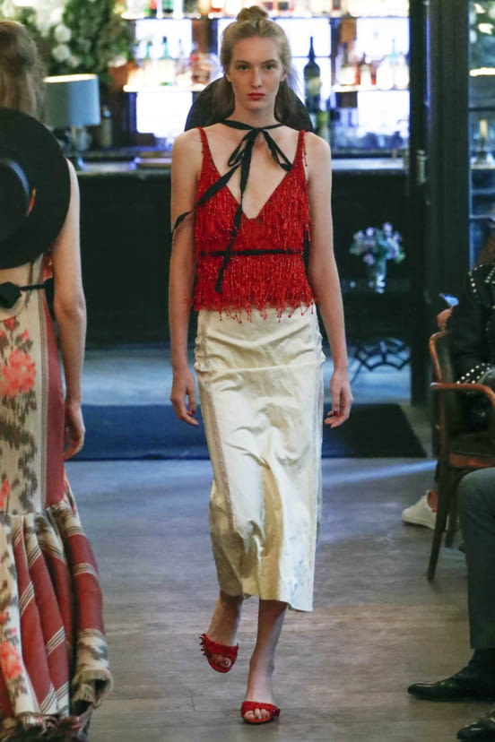 woman<br>SS19