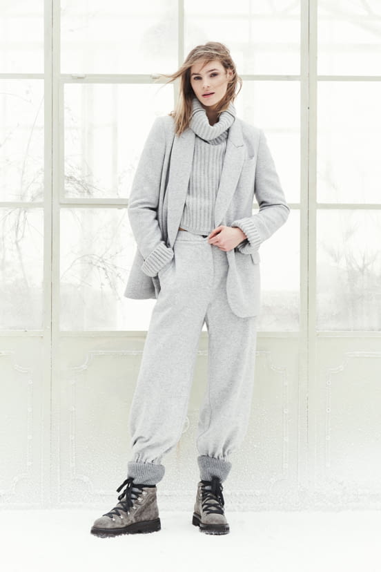 woman<br>FW21