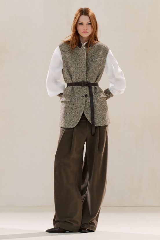 woman<br>FW25