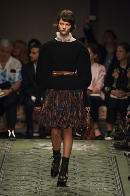 woman<br>FW16