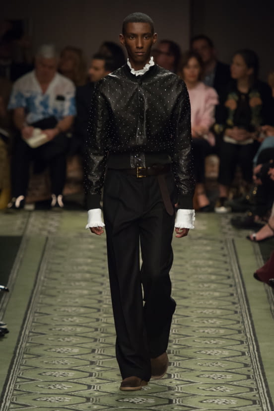 woman<br>FW16