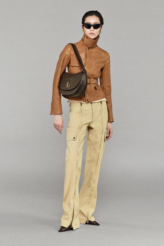 woman<br>Resort 2025