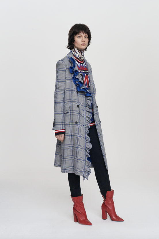 woman<br>PF17