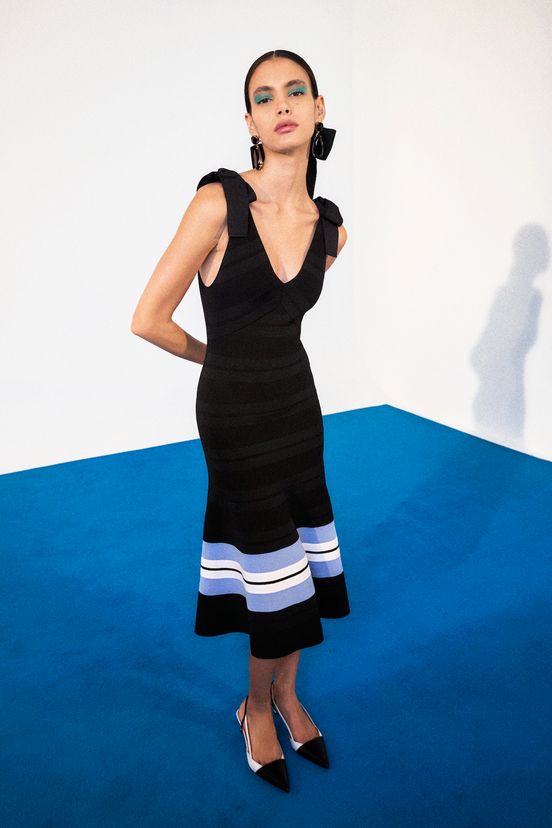 woman<br>Pre-Fall 2025