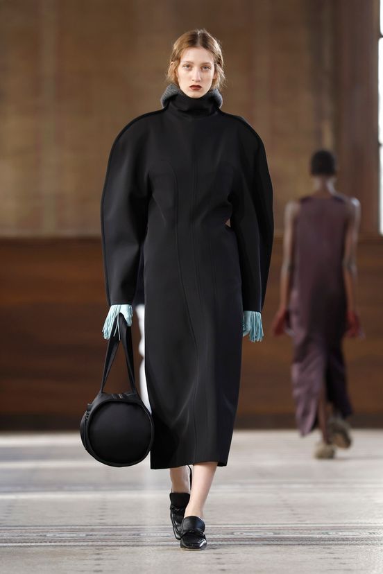 woman<br>FW26