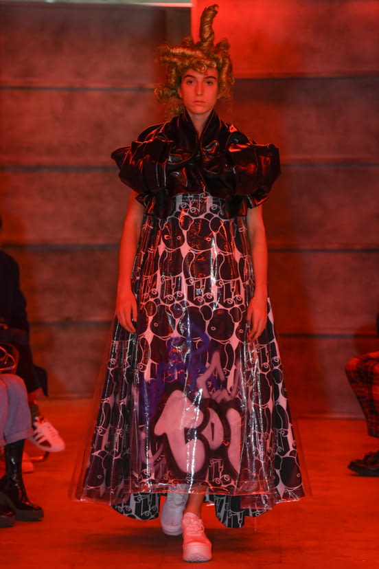 woman<br>SS21