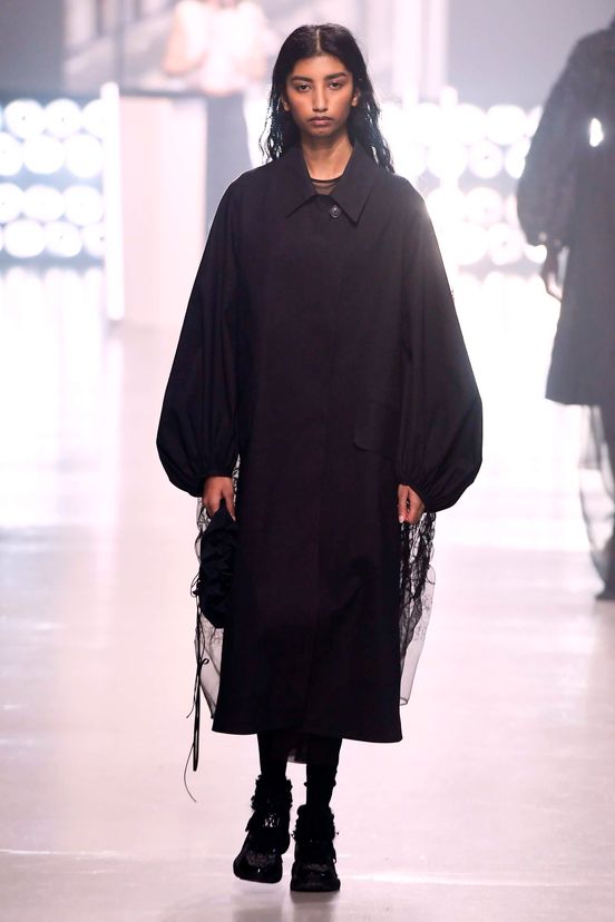 woman<br>FW23