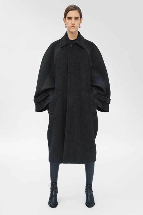 woman<br>F/W 18