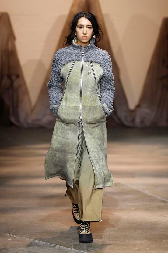 woman<br>FW25