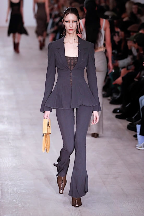 woman<br>FW20
