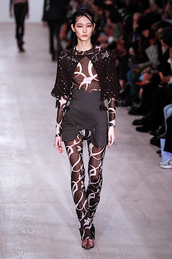 woman<br>FW20
