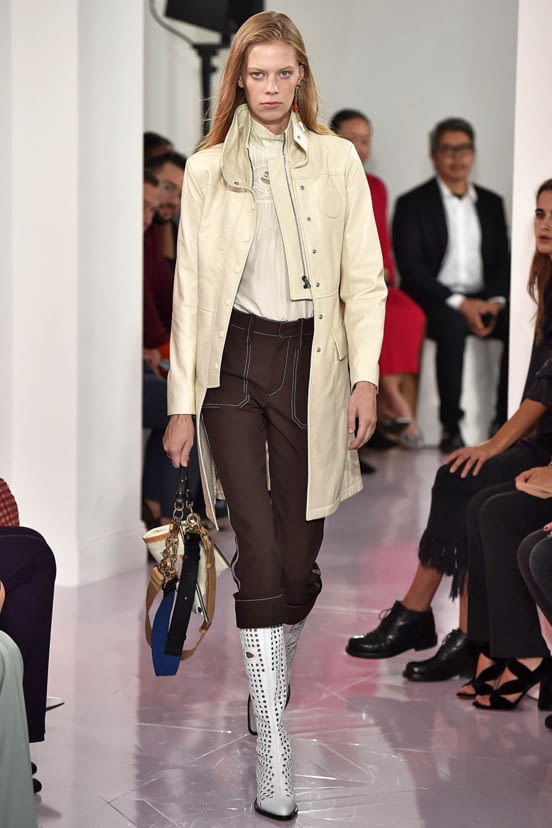 woman<br>S/S 18