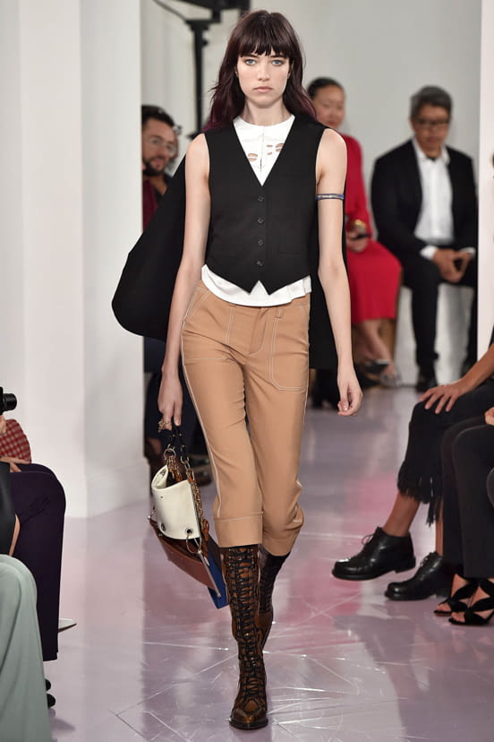 woman<br>S/S 18